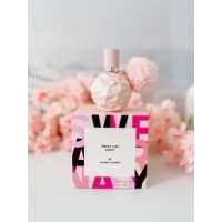 Ariana Grande Sweet Like Candy