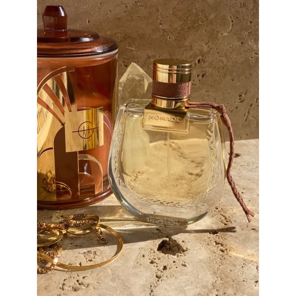 Chloe Nomade Jasmin Naturel Intense
