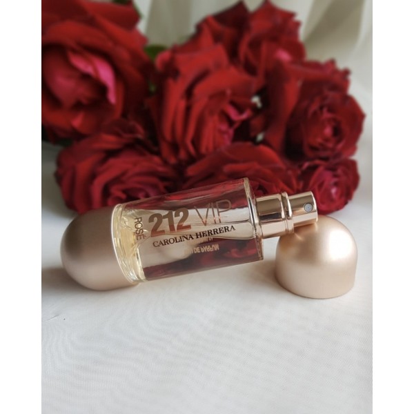 Carolina Herrera 212 VIP Rose